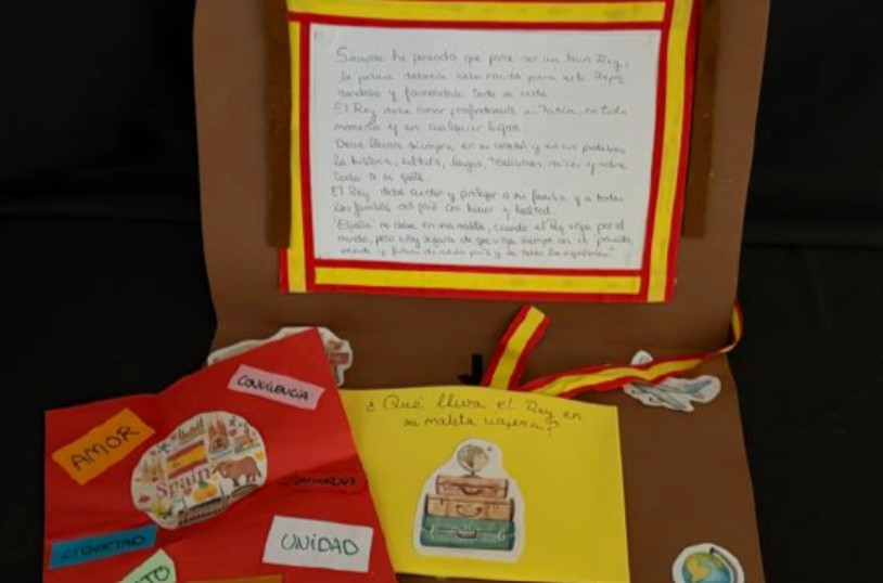 Una alumna de 1º de E.S.O. gana la 45ª edición del concurso “¿Qué es un rey para ti?” en Ceuta Una alumna de 1º de E.S.O. gana la 45ª edición del concurso “¿Qué es un rey para ti?” en Ceuta