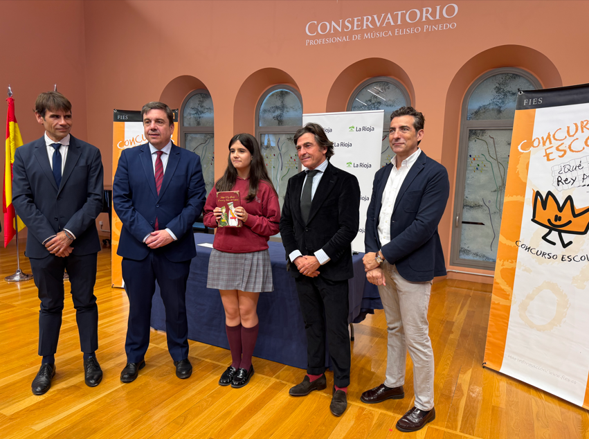 Una logroñesa de 2º de E.S.O. gana la 45ª edición del concurso “¿Qué es un rey para ti?” en La Rioja Una logroñesa de 2º de E.S.O. gana la 45ª edición del concurso “¿Qué es un rey para ti?” en La Rioja