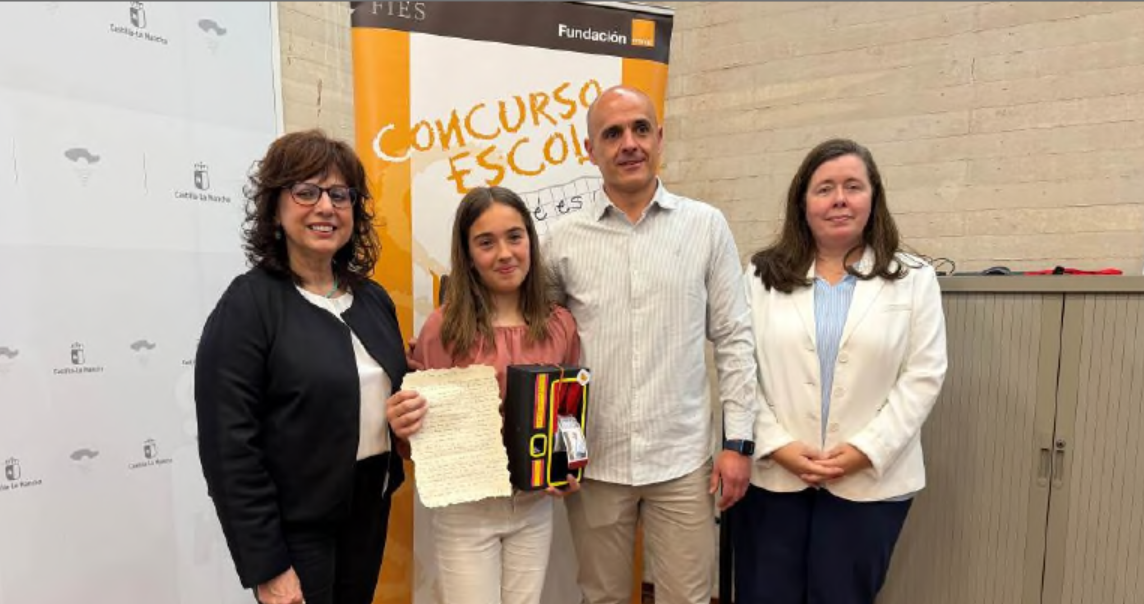 Una tarazonera de 6º de Primaria gana la 45ª edición del concurso “¿Qué es un rey para ti?” en Castilla-La Mancha Una tarazonera de 6º de Primaria gana la 45ª edición del concurso “¿Qué es un rey para ti?” en Castilla-La Mancha