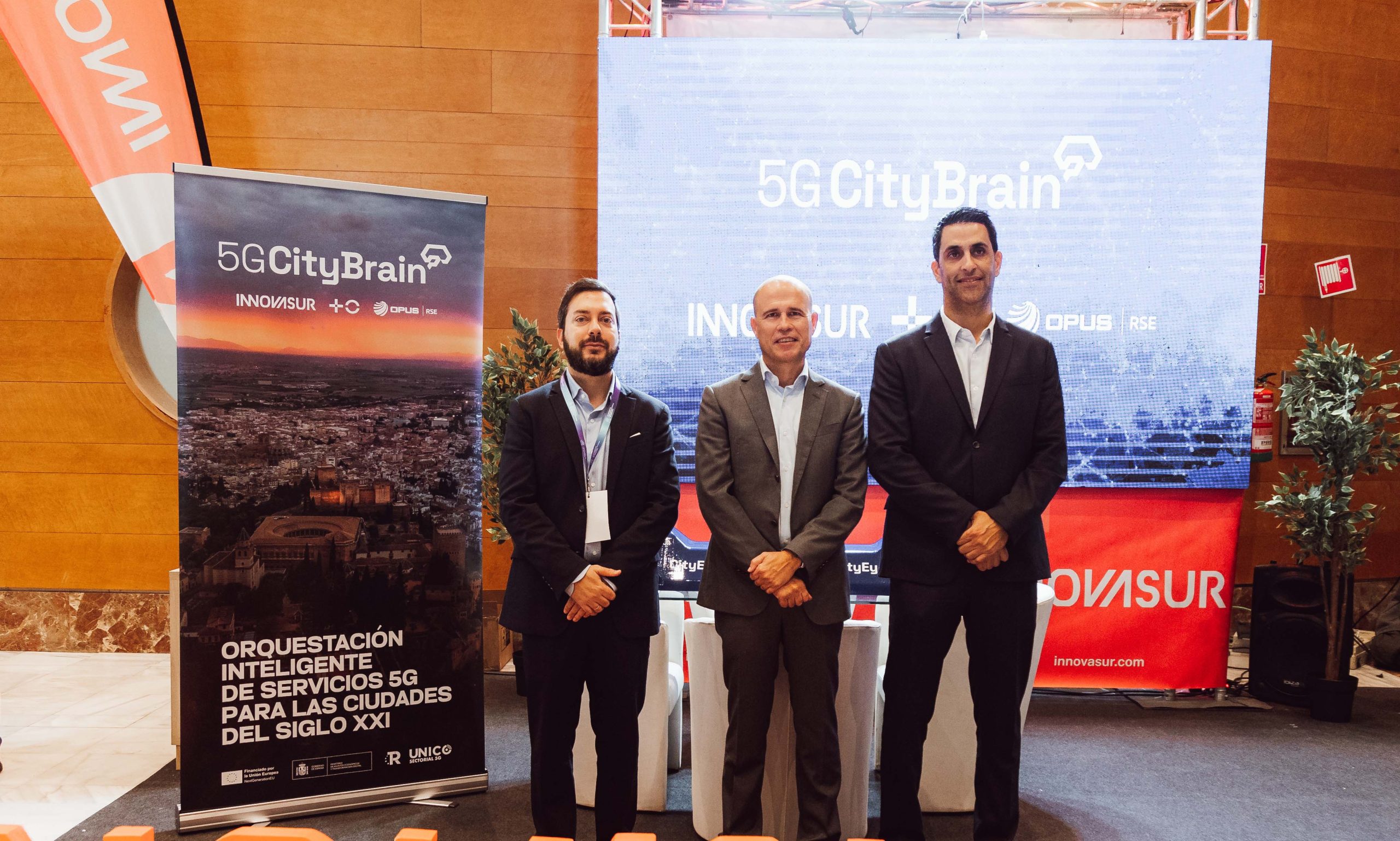 El proyecto ‘5G CityBrain’ revoluciona la gestión urbana en tiempo real de Granada en el II Congreso de IA de Andalucía