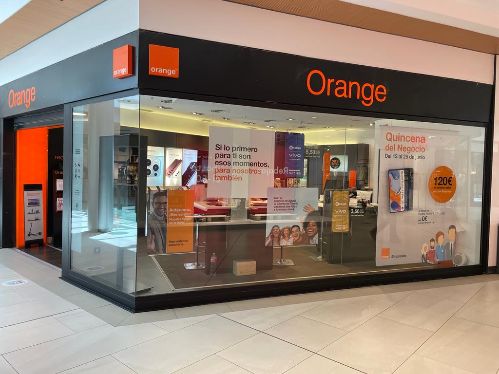 Tienda Orange Salamanca en CC El Tormes