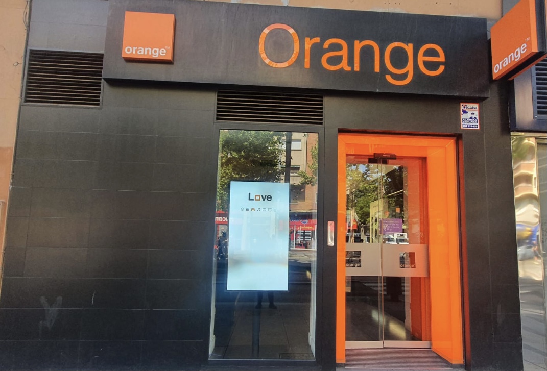 Tienda Orange Zaragoza Paseo Fernando El Católico