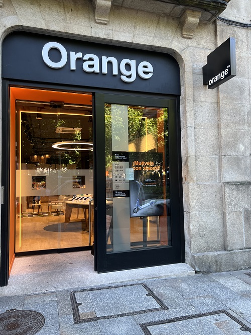 Tienda Orange Ourense Parque San Lázaro 