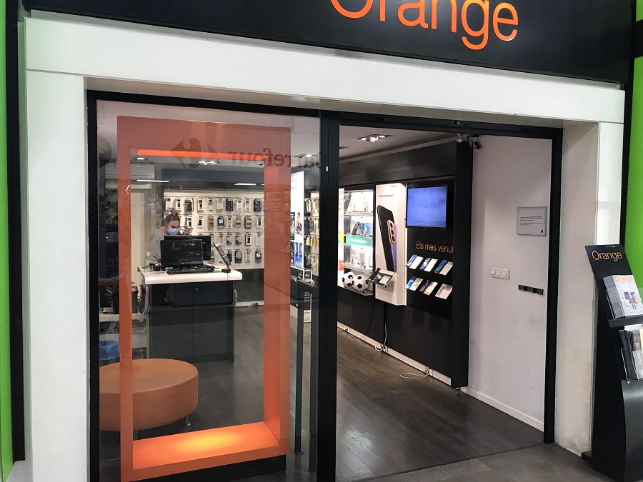Tienda Orange Lleida Centre Comercial Carrefour