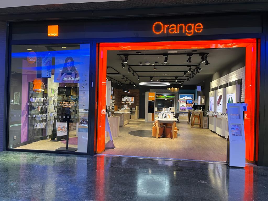 Tienda Orange Madrid en CC Islazul