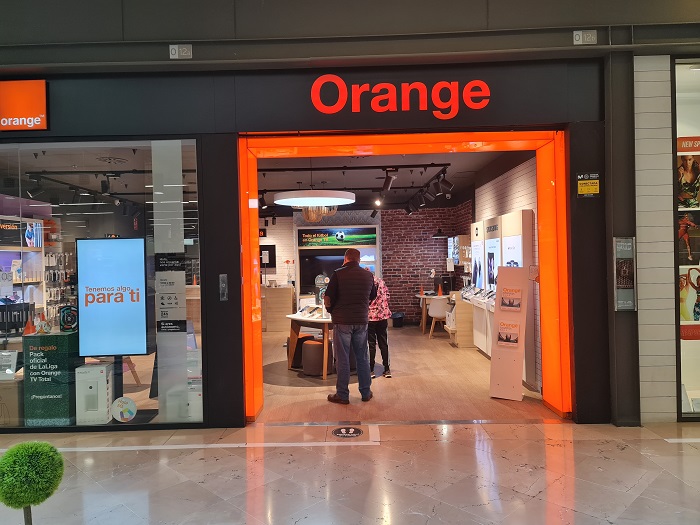 Tienda Orange Antequera en CC La Verónica