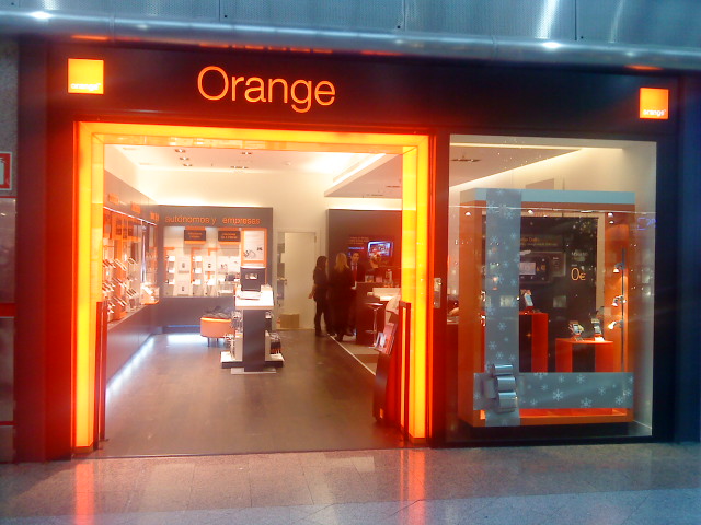 Tienda Orange Donostia-San Sebastián en CC Garbera