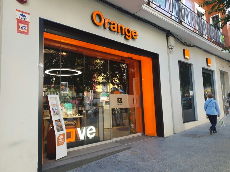 Tienda Orange Jaén Calle Roldán Y Marín