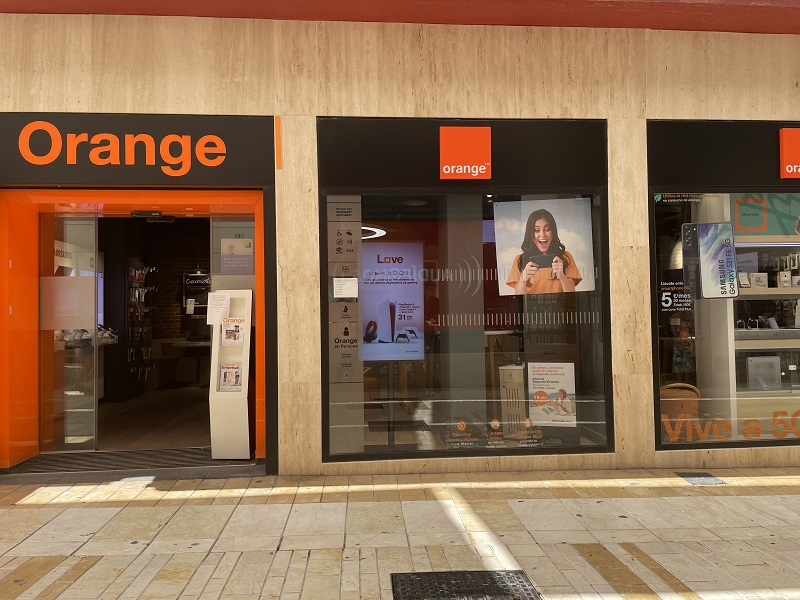 Tienda Orange Huelva Calle Palacio