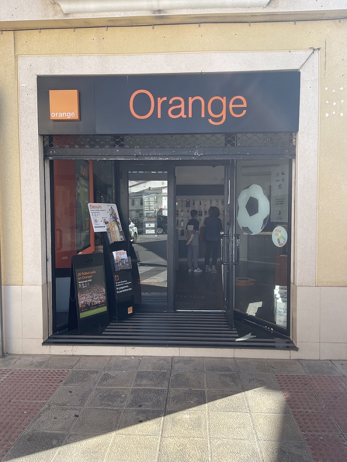 Tienda Orange Montijo