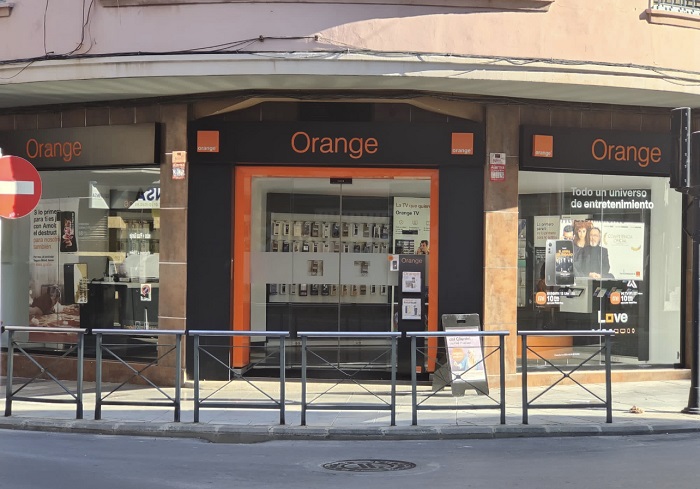 Tienda Orange Burriana