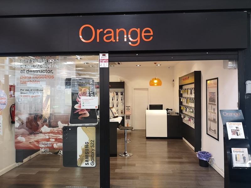Tienda Orange Dos Hermanas CC Carrefour 