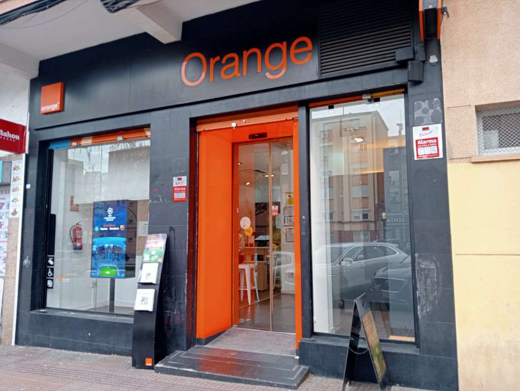 Tienda Orange Madrid Calle Marqués De Corbera 17-19
