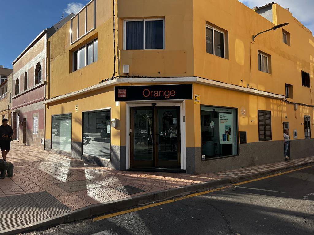 Tienda Orange Aguimes